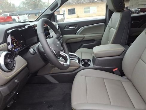 New 2026 Chevrolet Colorado ZR2 w/ Technology Package image 5