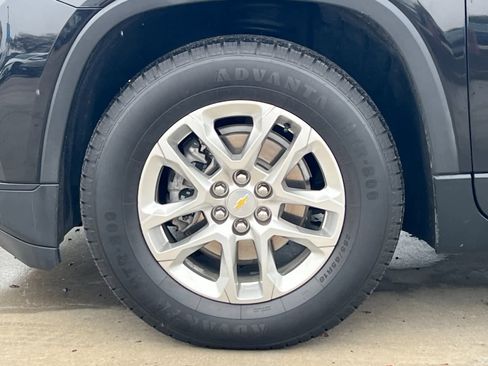 Used 2021 Chevrolet Traverse LS w/ LPO, Cargo Package image 27