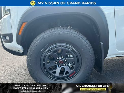 New 2026 Nissan Frontier PRO-4X w/ Pro-4x Convenience Package AWD/4WD image 10