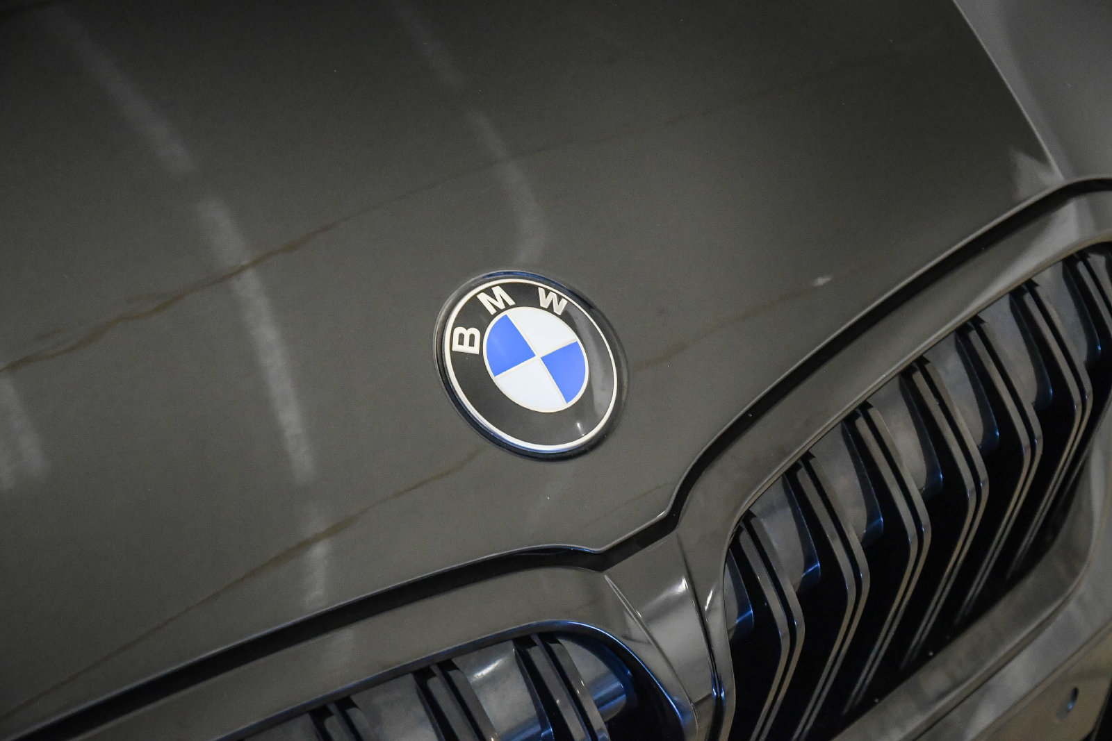 Certified 2024 BMW 330i Sedan w/ M Sport Package RWD image 7