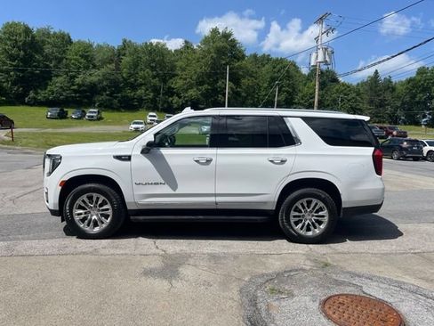 Used 2021 GMC Yukon SLT w/ SLT Premium Package AWD/4WD image 9