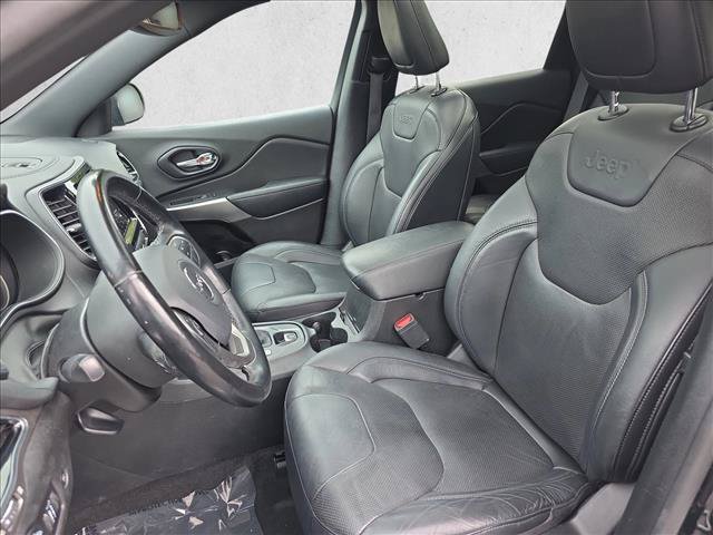 Used 2020 Jeep Cherokee High Altitude AWD/4WD image 15