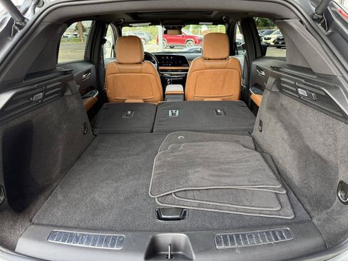 Used 2024 Cadillac XT4 Sport FWD image 45