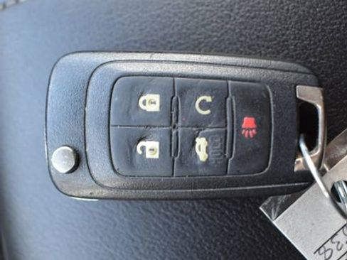 Used 2017 Buick Verano Leather w/ Experience Buick Package FWD image 34
