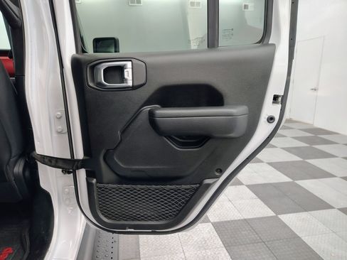 Used 2022 Jeep Wrangler Unlimited Rubicon w/ LED Lighting Group image 15