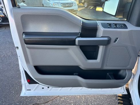 Used 2017 Ford F150 XLT w/ Equipment Group 301A Mid image 16