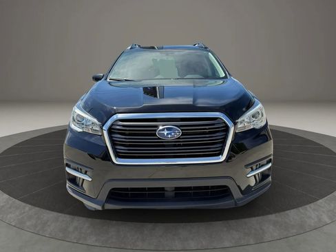 Used 2019 Subaru Ascent Premium w/ Popular Package #2A AWD/4WD image 2