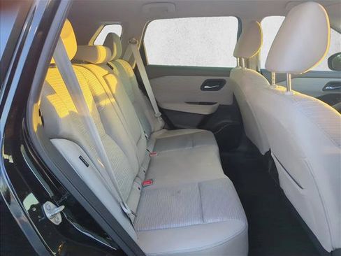 Certified 2023 Nissan Rogue SV image 19