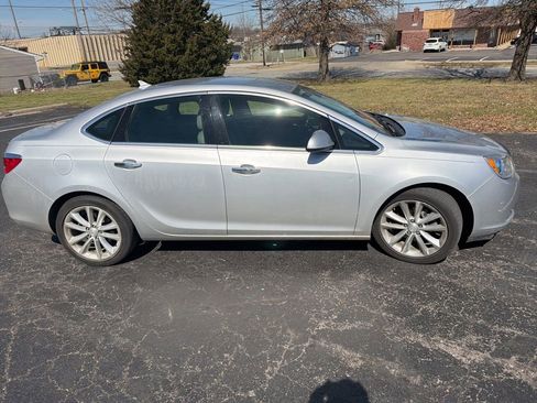Used 2012 Buick Verano Convenience image 5