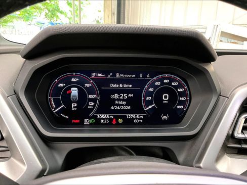 Used 2023 Audi Q4 e-tron Premium Plus w/ Premium Plus RWD image 21