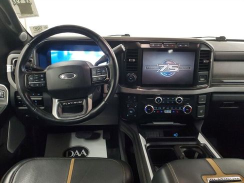 Used 2023 Ford F350 Platinum AWD/4WD image 5