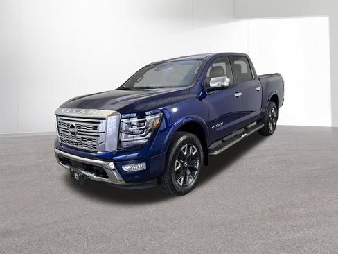 Used 2023 Nissan Titan Platinum Reserve w/ Off Road Protection Package AWD/4WD image 2