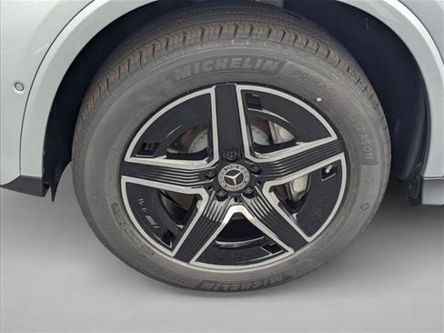 New 2026 Mercedes-Benz GLC 300 4MATIC image 9