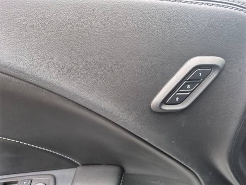 Used 2023 Dodge Challenger R/T w/ Plus Package image 16