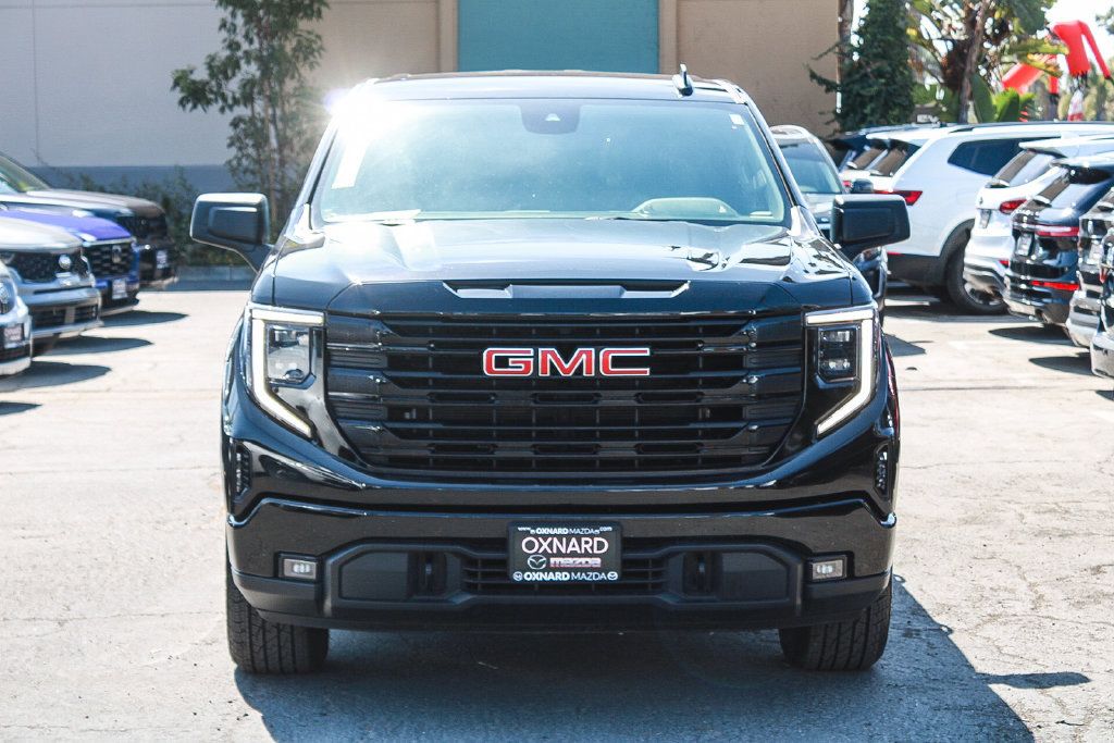Used 2023 GMC Sierra 1500 Elevation AWD/4WD image 2