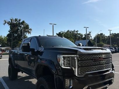 Used 2021 GMC Sierra 2500 Denali w/ Denali Ultimate Package