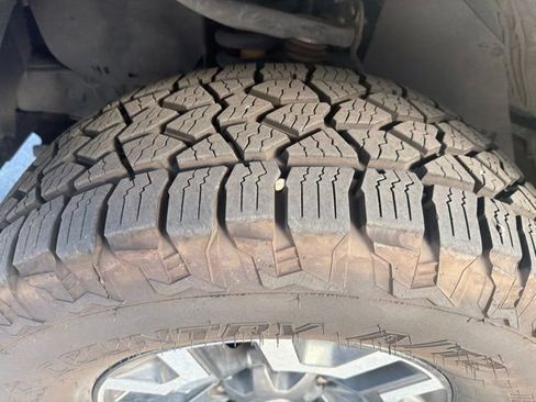 Used 2023 Toyota Tacoma TRD Off-Road AWD/4WD image 11