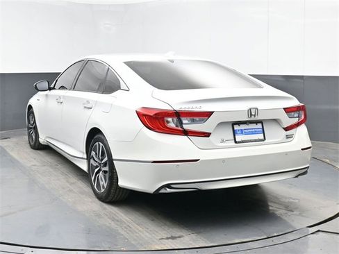 Used 2019 Honda Accord Touring image 7