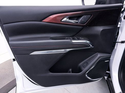 Used 2024 Chevrolet Traverse RS w/ LPO, Floor Liner Package image 18