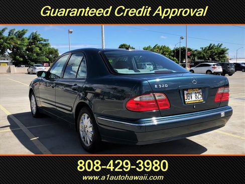 Used 2000 Mercedes-Benz E 320 Sedan image 7