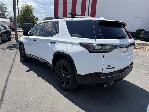 Used 2019 Chevrolet Traverse Premier w/ Redline Edition AWD/4WD image 5