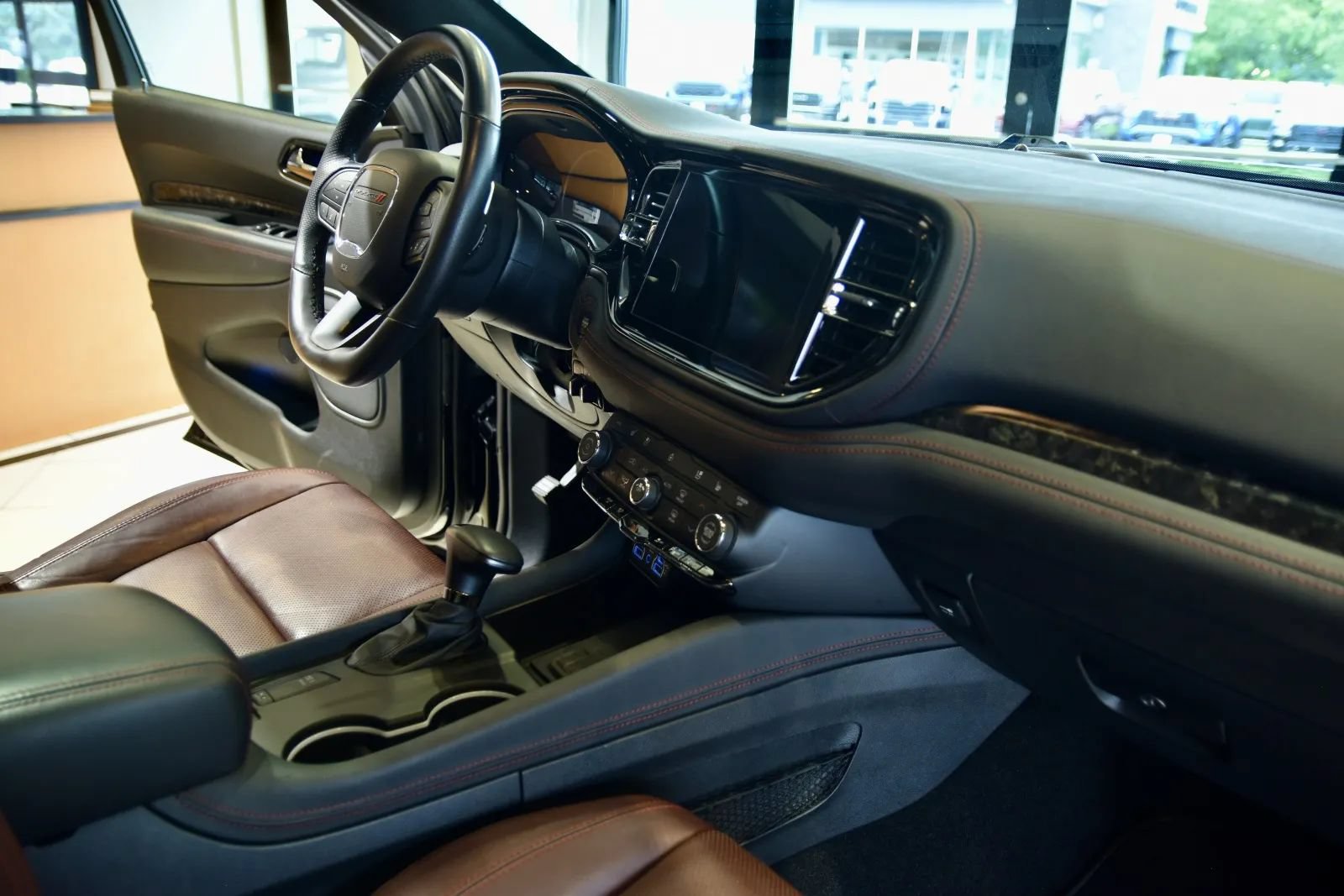 Used 2023 Dodge Durango R/T AWD/4WD image 28