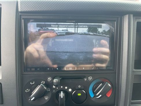 Used 2024 Chevrolet Low Cab Forward image 15