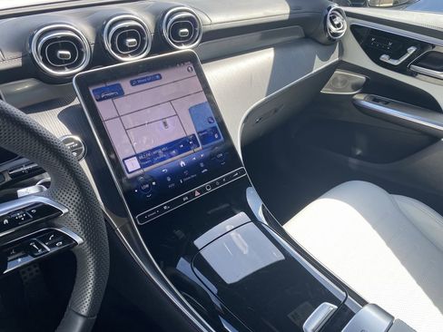 Certified 2026 Mercedes-Benz GLC 300 4MATIC image 8