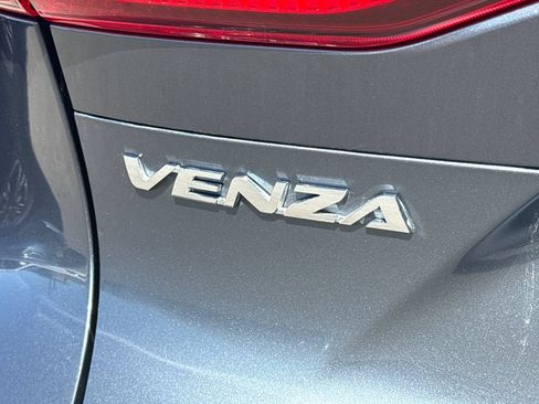 Used 2021 Toyota Venza Limited w/ Advanced Technology Package AWD/4WD image 9