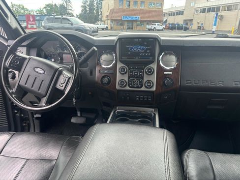 Used 2013 Ford F350 Lariat w/ Lariat Ultimate Pkg AWD/4WD image 12