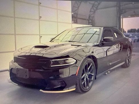 Used 2022 Dodge Charger R/T w/ Blacktop Package RWD image 2