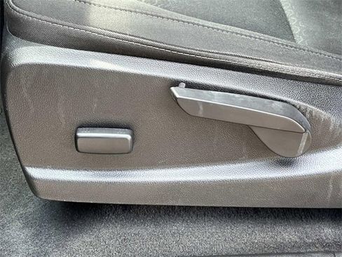 Used 2022 GMC Canyon Elevation w/ Trailering Package image 26