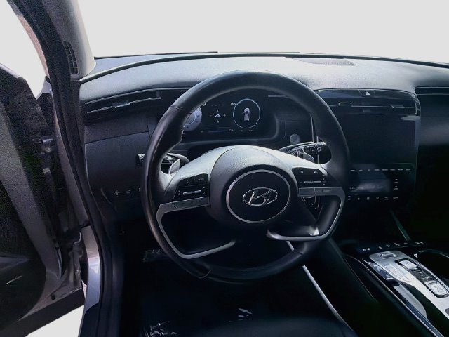Certified 2024 Hyundai Tucson Limited FWD image 12