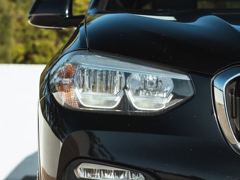 Used 2019 BMW X3 sDrive30i w/ Driving Assistance Package image 7