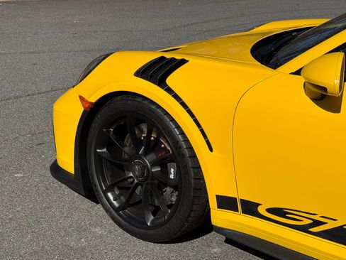 Used 2019 Porsche 911 GT3 RS image 20