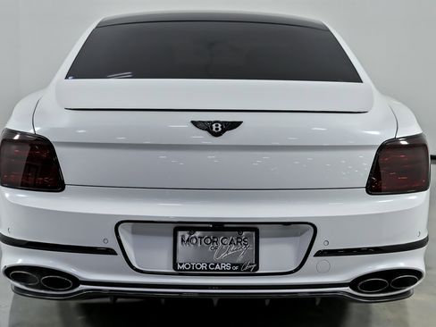 Used 2023 Bentley Flying Spur V8 image 11