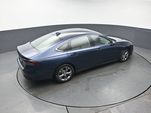 Certified 2024 Honda Accord EX image 39