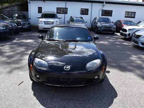 Used 2006 MAZDA MX-5 Miata Touring RWD image 9