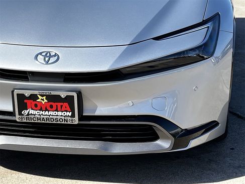 New 2026 Toyota Prius Limited image 8