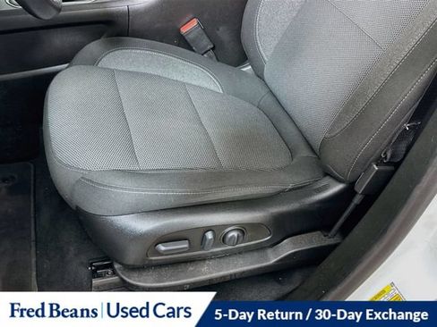 Used 2022 Chevrolet Traverse LT AWD/4WD image 24