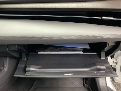 Used 2019 Toyota Avalon Limited w/ All Weather Liner Package FWD image 26