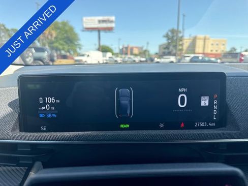 Used 2024 Ford Mustang Mach-E Premium image 15