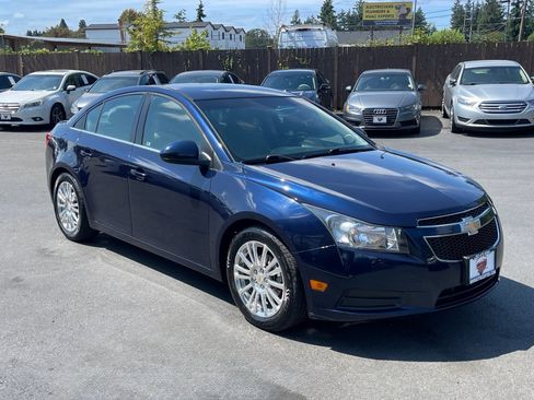 Used 2011 Chevrolet Cruze Eco image 9