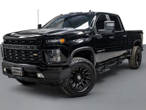 Used 2023 Chevrolet Silverado 2500 Custom w/ Custom Value Package AWD/4WD image 5