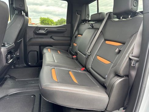 Used 2024 GMC Sierra 1500 AT4 w/ Technology Package AWD/4WD image 21