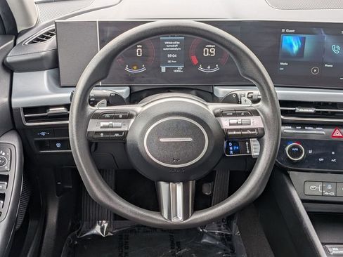 Used 2025 Hyundai Sonata SEL FWD image 23