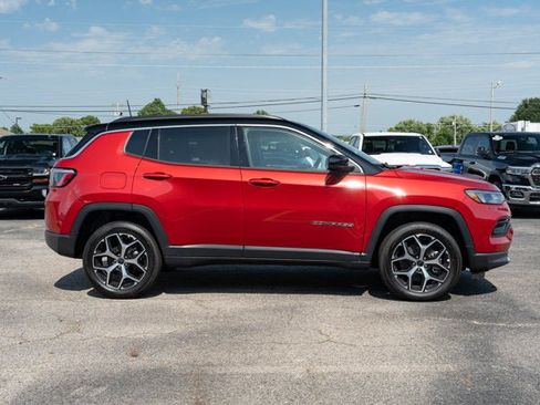 New 2026 Jeep Compass Limited AWD/4WD image 6