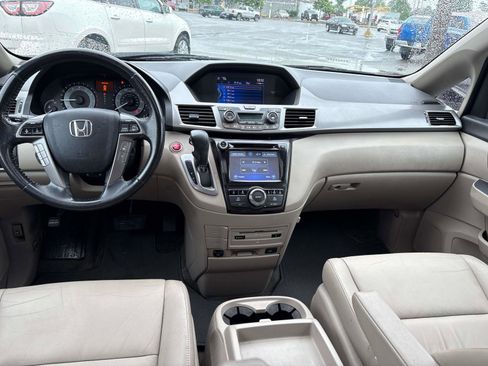 Used 2016 Honda Odyssey Touring image 10