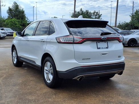 Used 2015 Ford Edge SEL FWD image 2