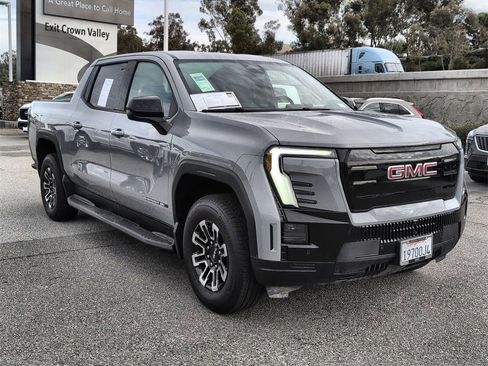 Used 2026 GMC Sierra EV Elevation image 3